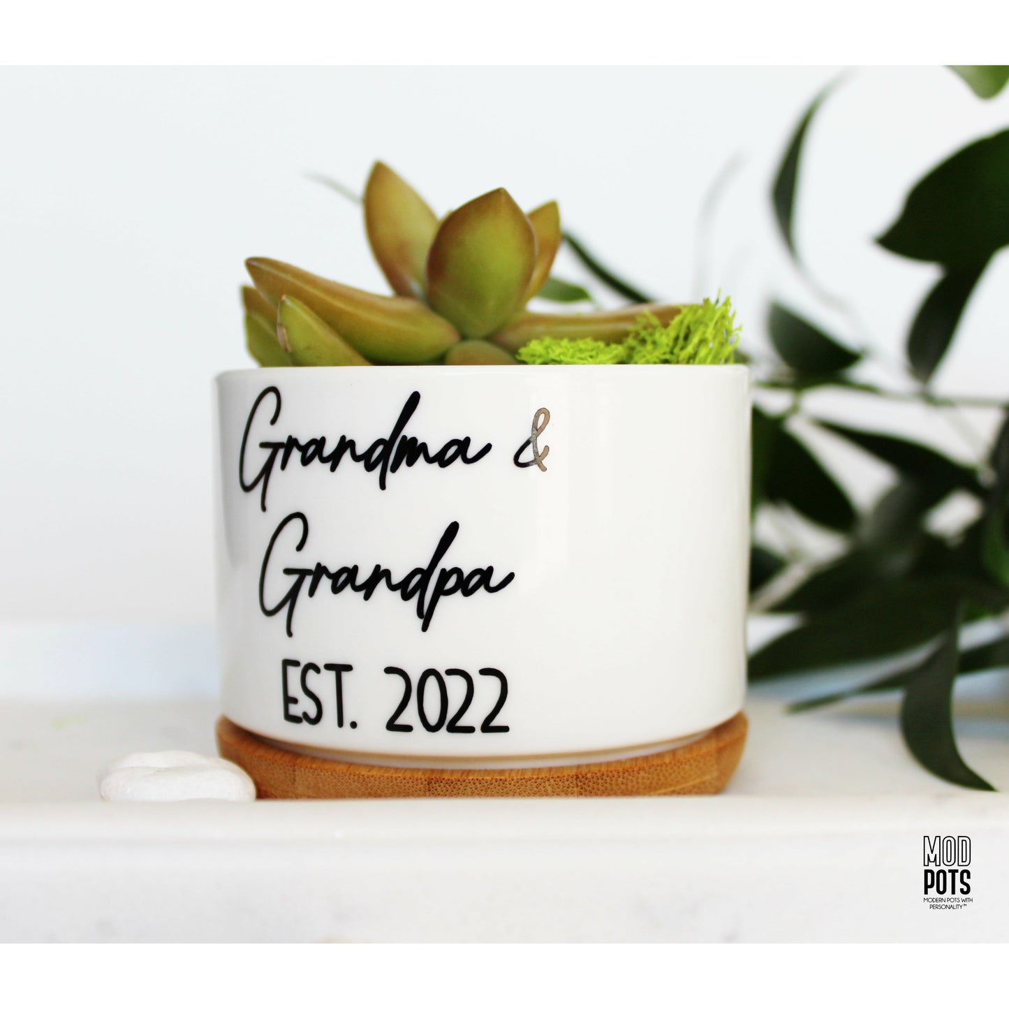Grandma & Grandpa Est. YEAR (modern font)