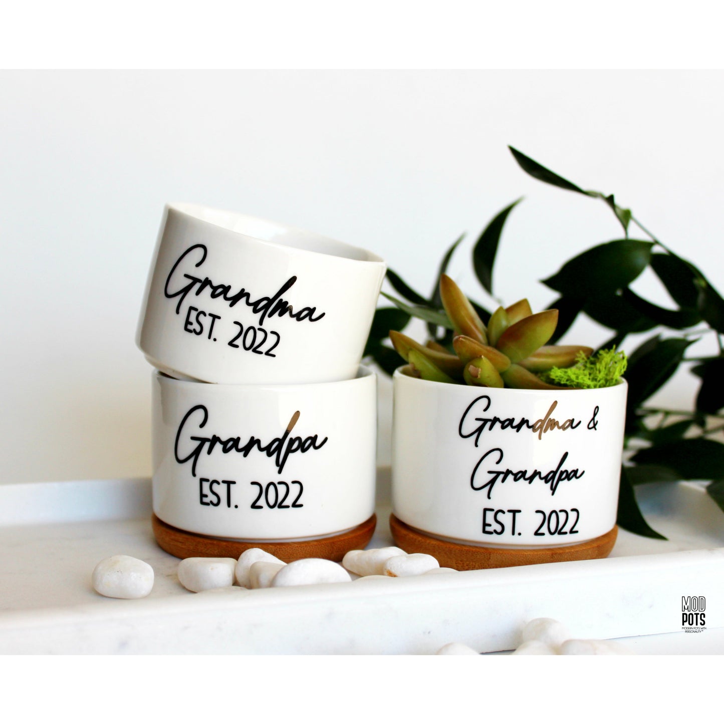 Grandma & Grandpa Est. YEAR (modern font)